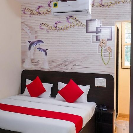 Oyo Flagship 68474 Hotel Viraj Pune Luaran gambar