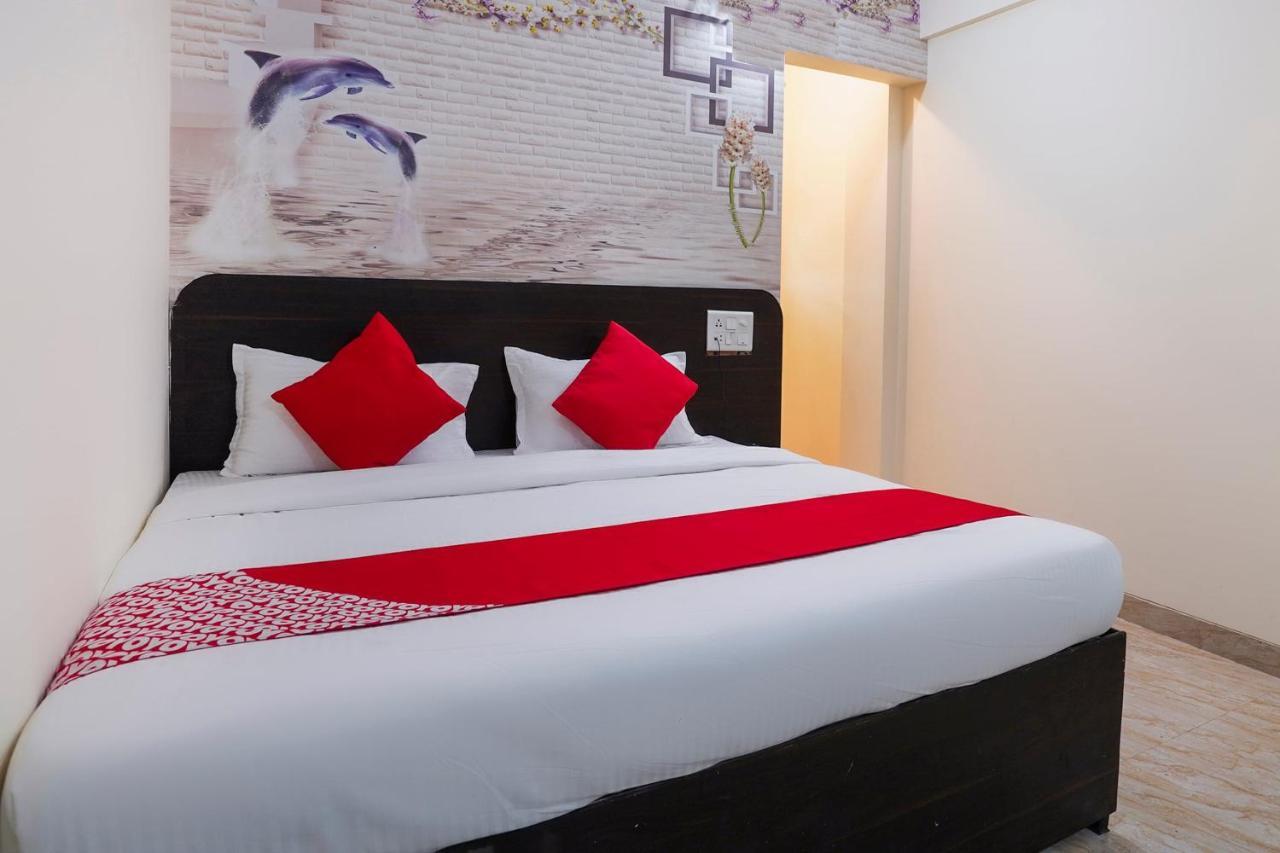 Oyo Flagship 68474 Hotel Viraj Pune Luaran gambar