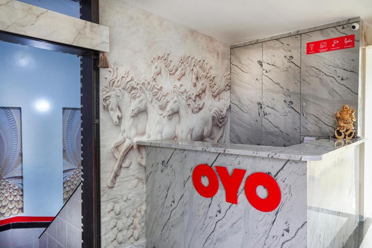 Oyo Flagship 68474 Hotel Viraj Pune Luaran gambar